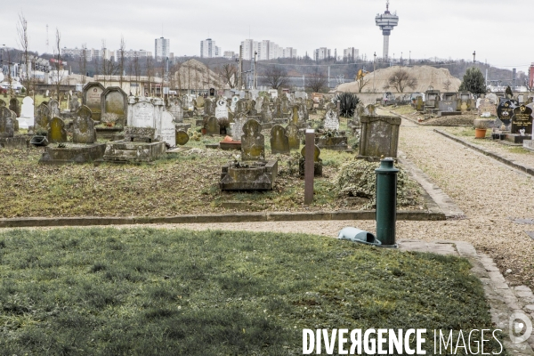 Obseques de Ahmed Merabet au cimetiere musulman de Bobigny