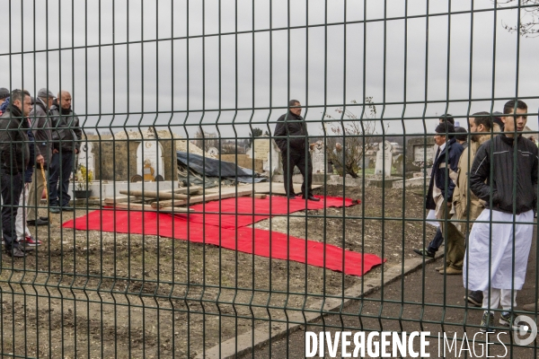 Obseques de Ahmed Merabet au cimetiere musulman de Bobigny