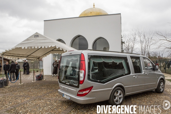 Obseques de Ahmed Merabet au cimetiere musulman de Bobigny