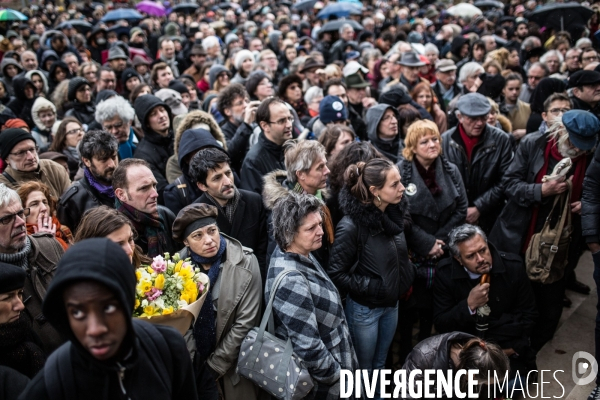 Cérémonie en mémoire de Bernard Verlhac dit Tignous