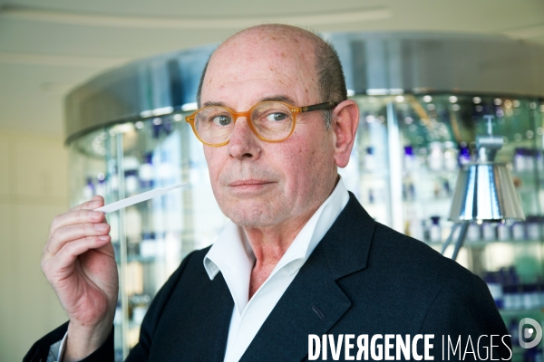 Jacques Polge, nez de Chanel par Delphine GHOSAROSSIAN - Photographie  DGH0045004 - Divergence images
