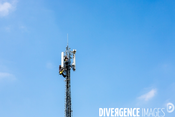 Antenne relais téléphone