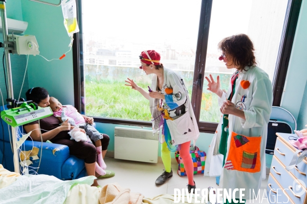 Des clowns à l hôpital