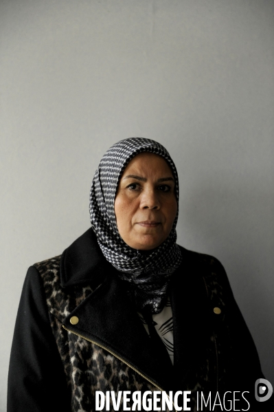 Latifa Ibn ZIATEN mère d une victime de Mohamed MEHRA témoigne dans un collège d Argenteuil
