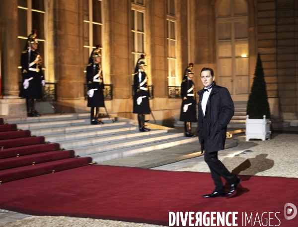 Le Président Nicolas Sarkozy et Carla Bruni-Sarkozy recoivent Mr Dimitri Medvedev et sa femme pour un diner d Etat le 3/03/2010.