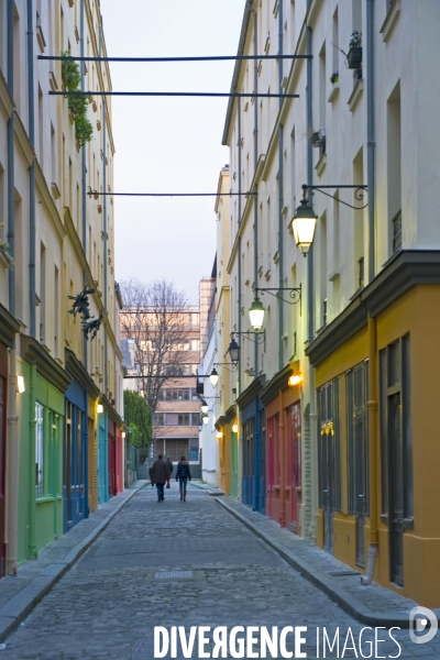 Illustration Janvier 2015.La cour d Alsace -Lorraine voie privee du quartier Picpus dans le 12 eme arrondissement.