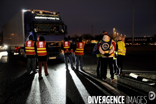 Grève et blocage de routiers en Picardie