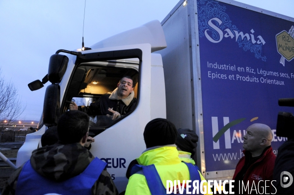 Grève et blocage de routiers en Picardie