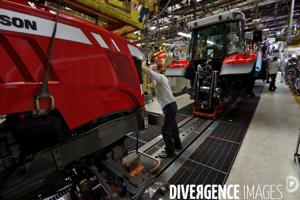 Usine Agco de fabrication des tracteurs Massey Ferguson