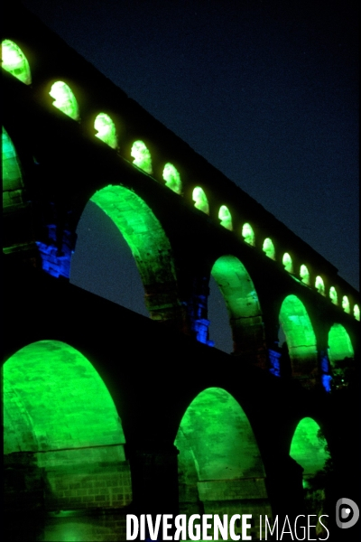 Archives : art contemporain.James Turrell au pont du Gard