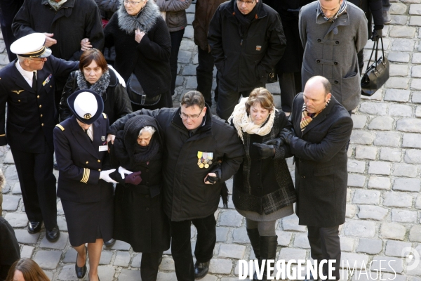 Hommage National aux 9 militaires victimes d un crash aerien en Espagne