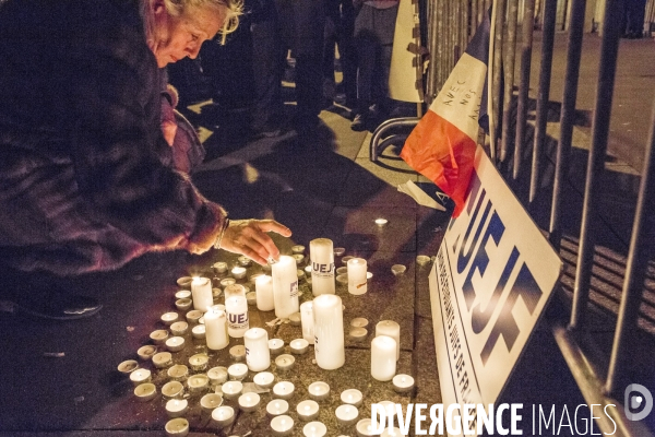 Paris, Ambassade du Danemark. Rassemblement apres les 2 fusillades de Copenhague.