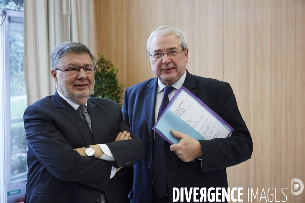 Valls - Huchon, signature contrat de plan Etat-région