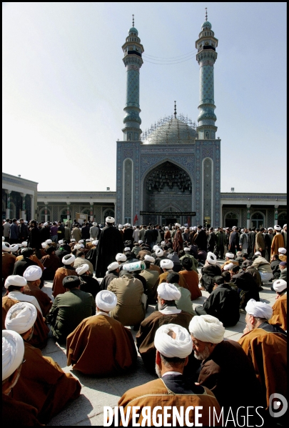 The kingdom of mullahs in Islamic Iran. Le royaume des mollahs en Iran islamique.
