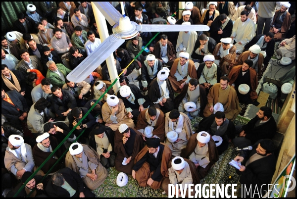 The kingdom of mullahs in Islamic Iran. Le royaume des mollahs en Iran islamique.