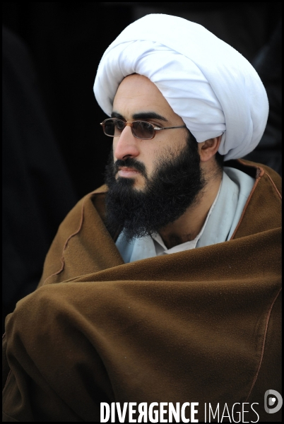 The kingdom of mullahs in Islamic Iran. Le royaume des mollahs en Iran islamique.