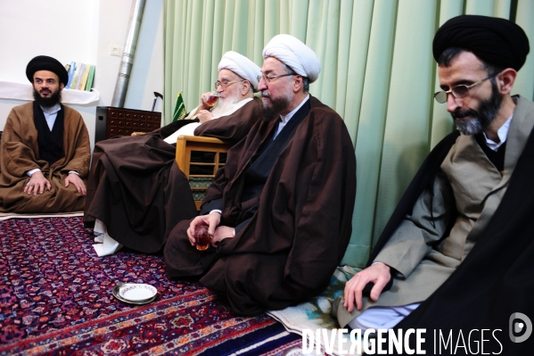 The kingdom of mullahs in Islamic Iran. Le royaume des mollahs en Iran islamique.