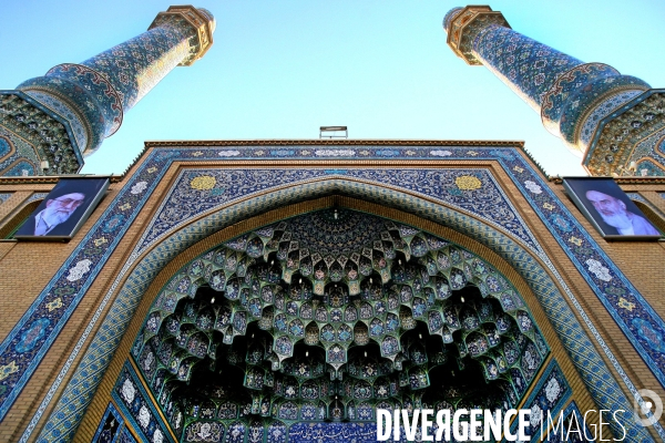 The kingdom of mullahs in Islamic Iran. Le royaume des mollahs en Iran islamique.