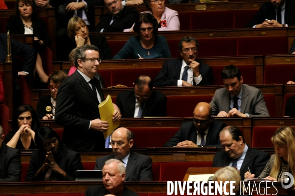 Assemblée nationale. A la veille de l utilisation de l article 49-3.