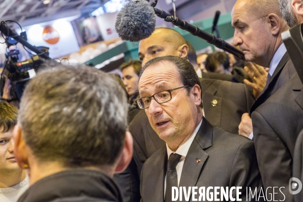 Francois Hollande au Salon de l Agriculture