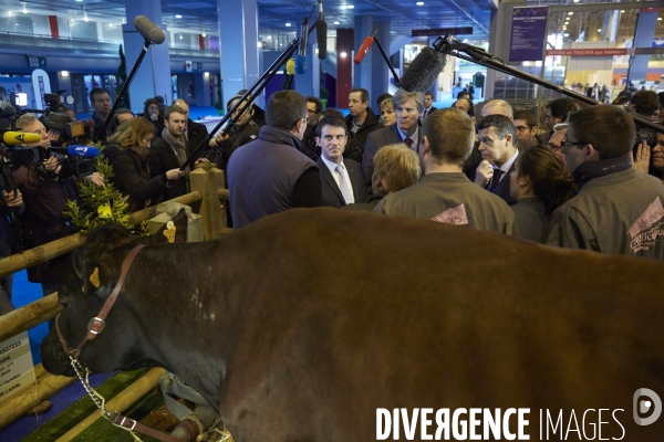 Manuel Valls PM au salon de l agriculture 2015