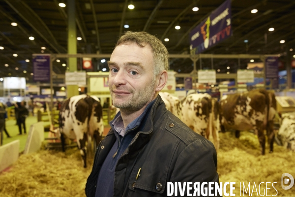 Manuel Valls PM au salon de l agriculture 2015