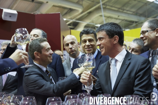 Manuel Valls PM au salon de l agriculture 2015