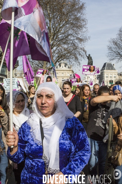 Marche de la  Journee internationale des Droits des Femmes, Paris.