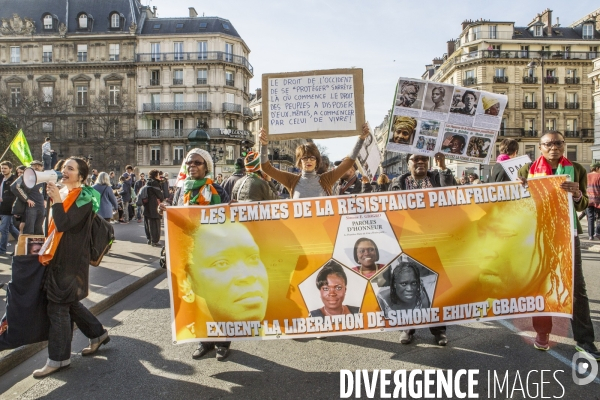 Marche de la  Journee internationale des Droits des Femmes, Paris.