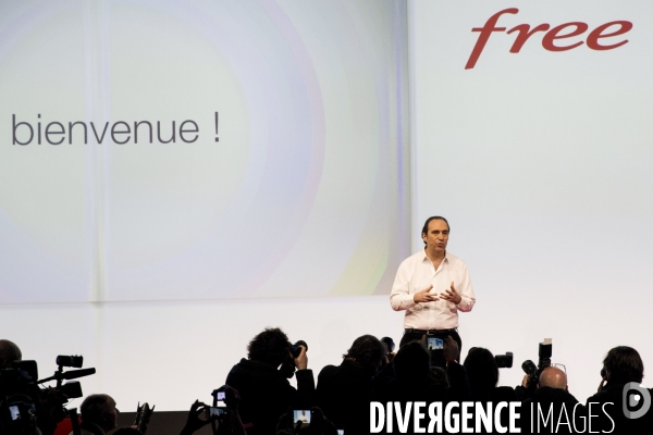 Xavier NIEL le vice-Président fondateur d ILIAD présente la nouvelle Freebox mini 4K.