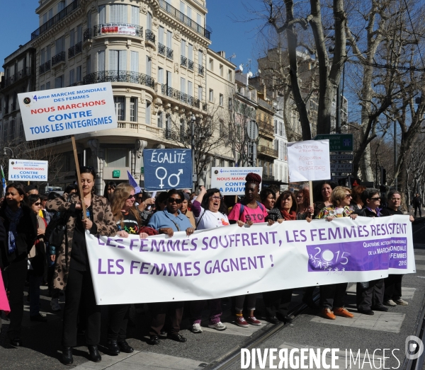 Marche des femmes a marseille