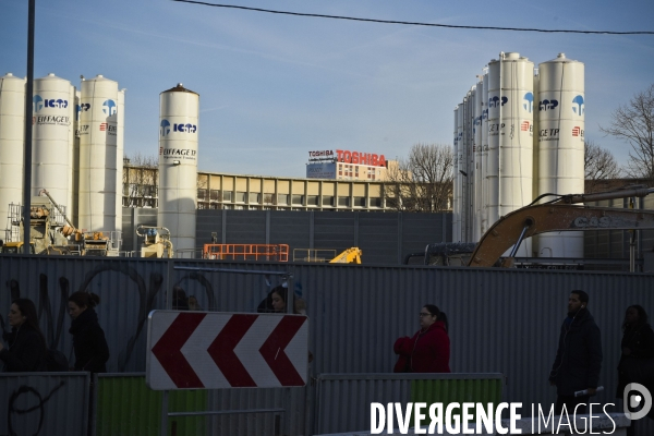 Porte de Clichy, Paris, chantier du nouveau Palais de Justice, de la station de metro, chantier d habitations aux abords