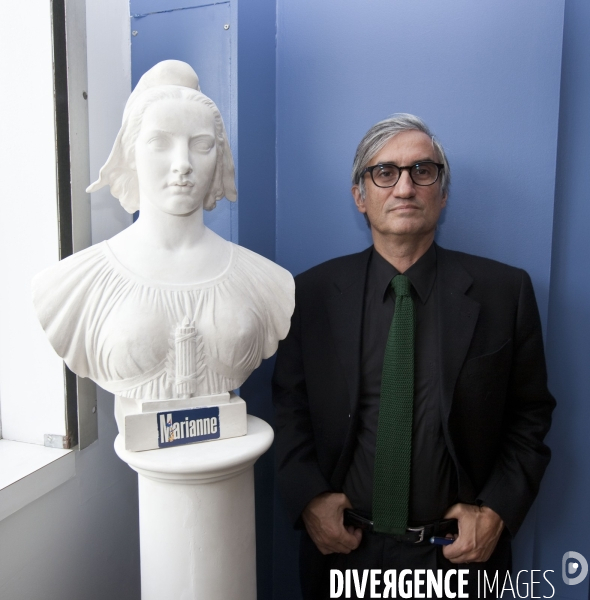 Le magazine marianne et son pdg:maurice szafran