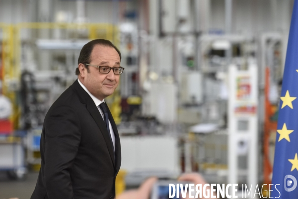 Francois Hollande chez PSA - Tremery