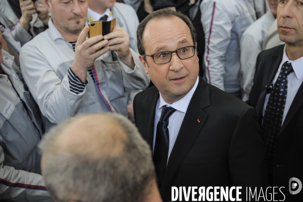 Francois Hollande chez PSA - Tremery