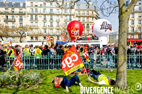 Manifestation contre les reformes du gouvernement, la loi Macron, et contre l austerite
