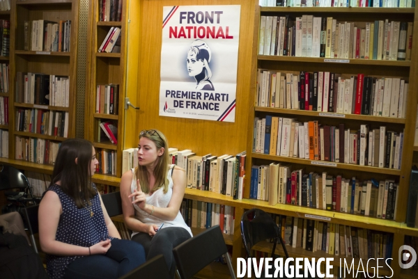 Reunion du front national de la jeunesse dans les locaux du fnj.