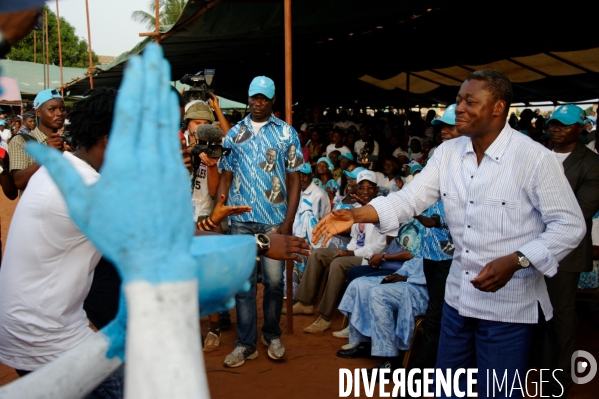 Made in TOGO : Campagne électorale 2015 du président Faure GNASSINGBE