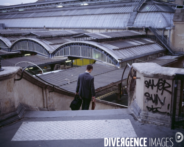 Gare de l est, escalier de la rue d Alsace