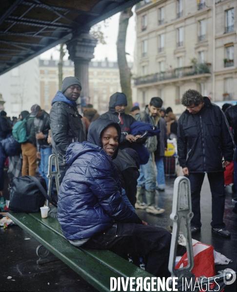 Metro La Chapelle, rmarché informel