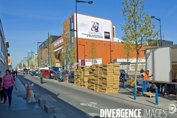 Illustration Avril 2015.Le Fashion Center, le plus grand centre commercial de vente en gros en Europe