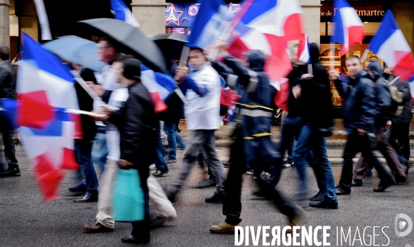 Defilé du front national le 1er mai 2015