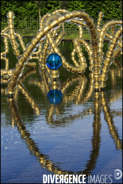 Inauguration après deux ans de travaux du Bosquet du théatre d eau, redessiné par le paysagiste Louis BENECH et investi par les sculptures fontaines de l artiste Jean-Michel OTHONIEL dans le parc du château de Versailles.