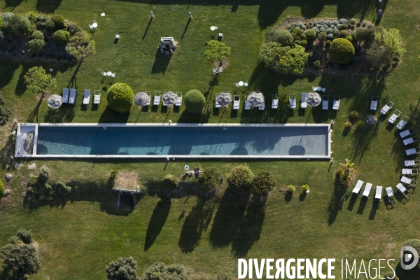 Vue aérienne du Luberon