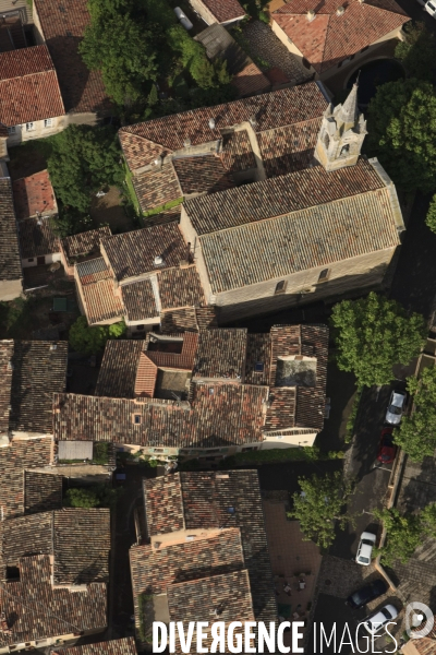 Vue aérienne du Luberon