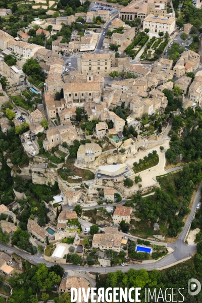 Vue aérienne du Luberon