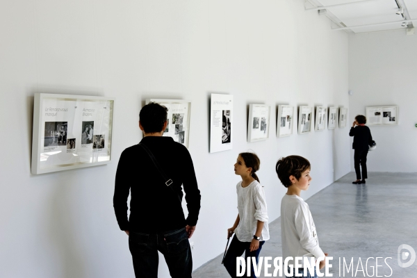 A la mediatheque Francoise Sagan a Paris, exposition photos sur le vie de l ecrivaine, de Bonjour Tristesse a Derriere l epaule.