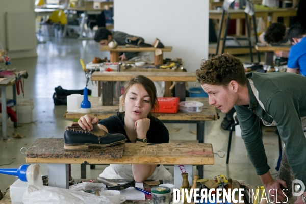 Les ateliers de la  maison des Compagnons du devoir a Pantin.Atelier plomberie