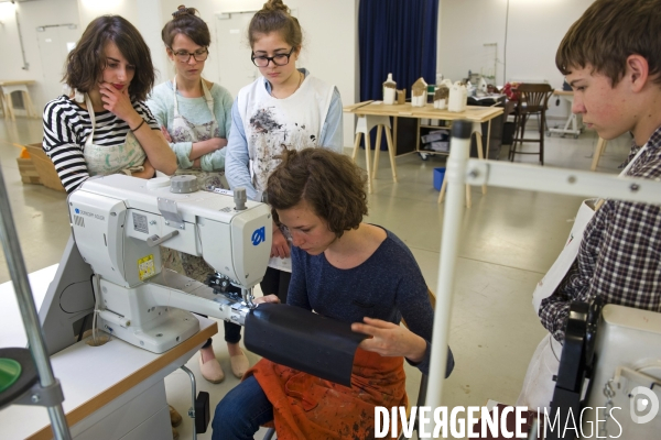 Les ateliers de la  maison des Compagnons du devoir a Pantin.Atelier plomberie