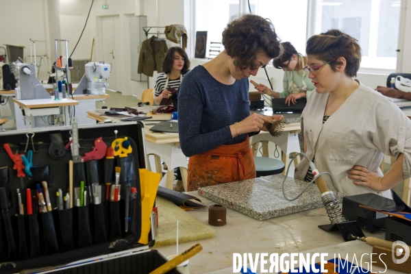 Les ateliers de la  maison des Compagnons du devoir a Pantin.Atelier plomberie